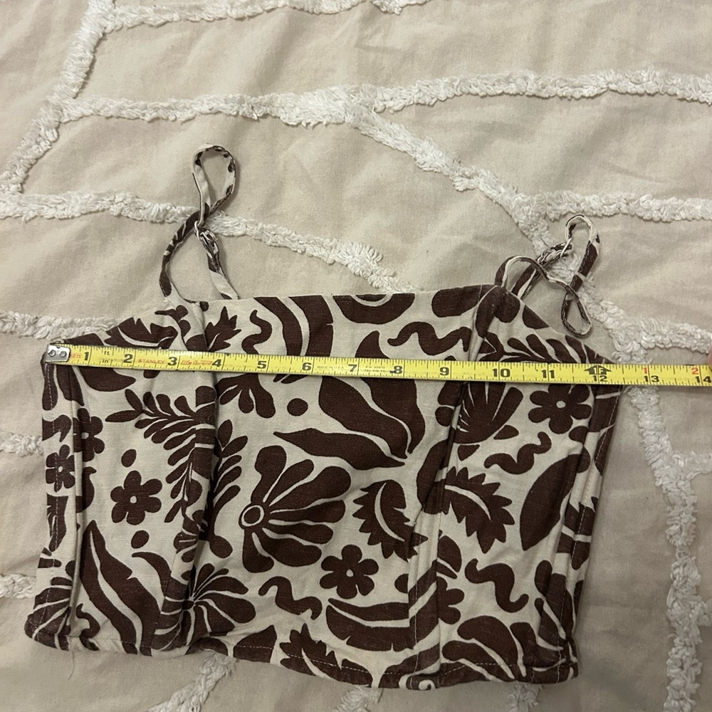 Floral Print Wide-Leg Jumpsuit. 2 Piece - Picture 9 of 10